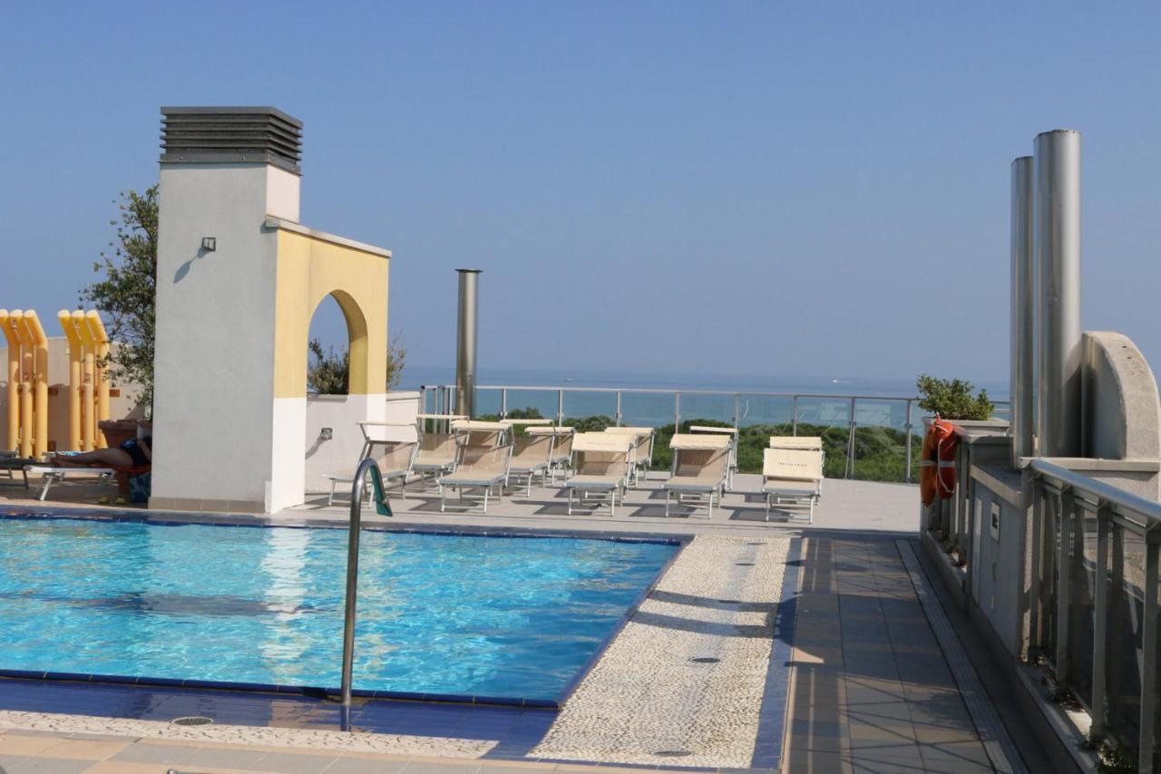 Eraclea Palace Hotel 4 Stelle S Эраклея-Маре Экстерьер фото